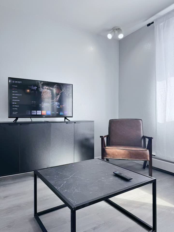Airport Comfy Retreat - Anchorage, AK