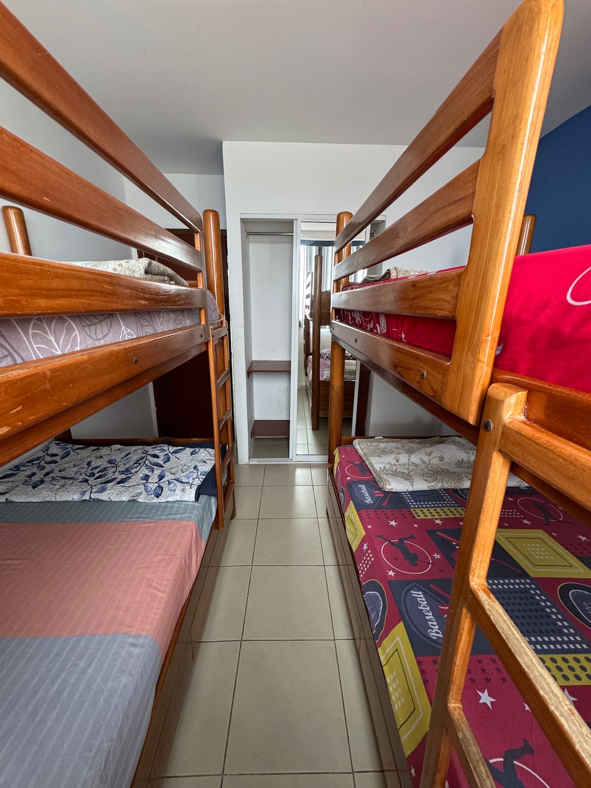 საძინებელი 3