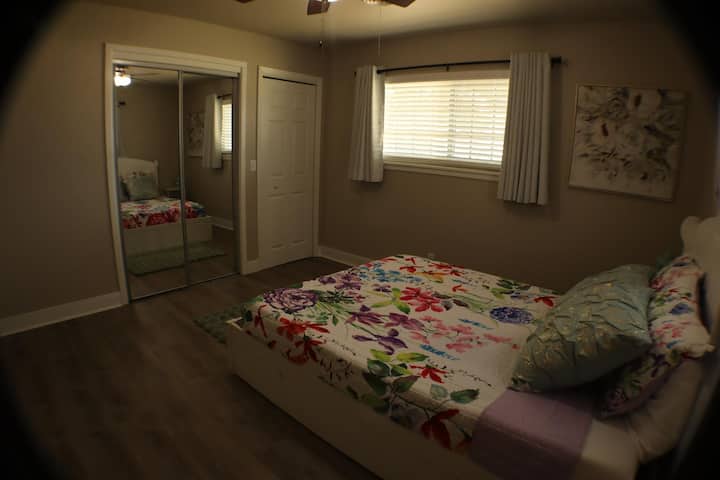 Cama tamaño queen con
Cama nido doble