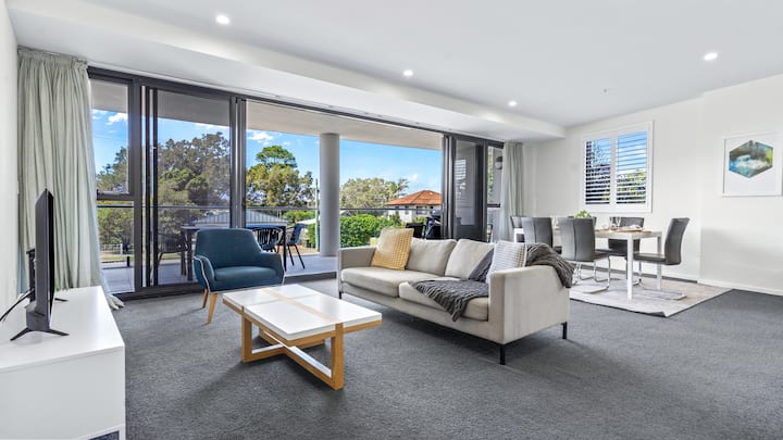 The Cove 101 - Forster