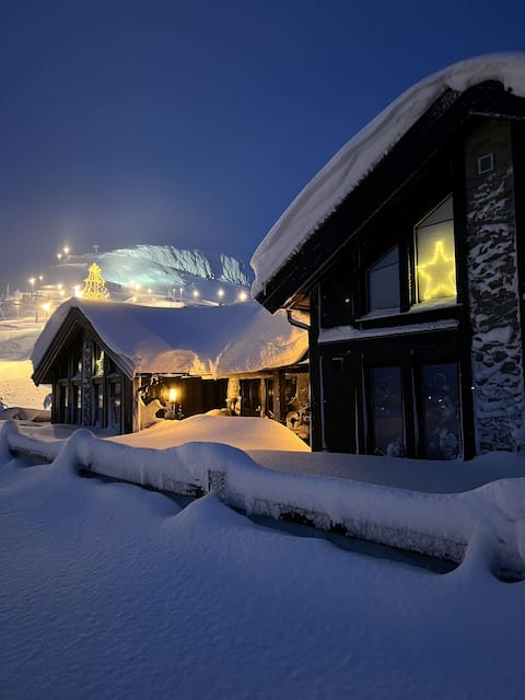 Family cottage in the middle of the smørøyet!