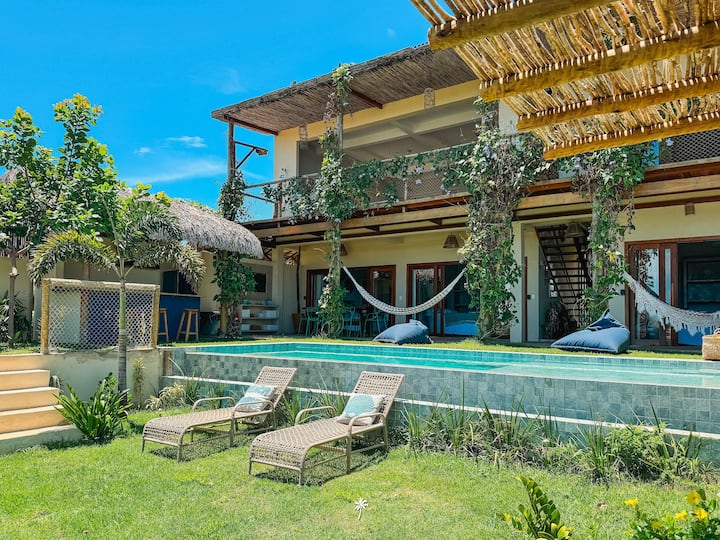 Casa Boa Vista, charming sea view and coconut trees of icaraizinho