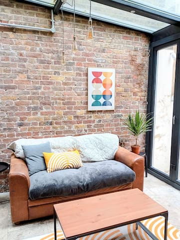 Cosy Flat – 15 min walk to Buckingham Palace