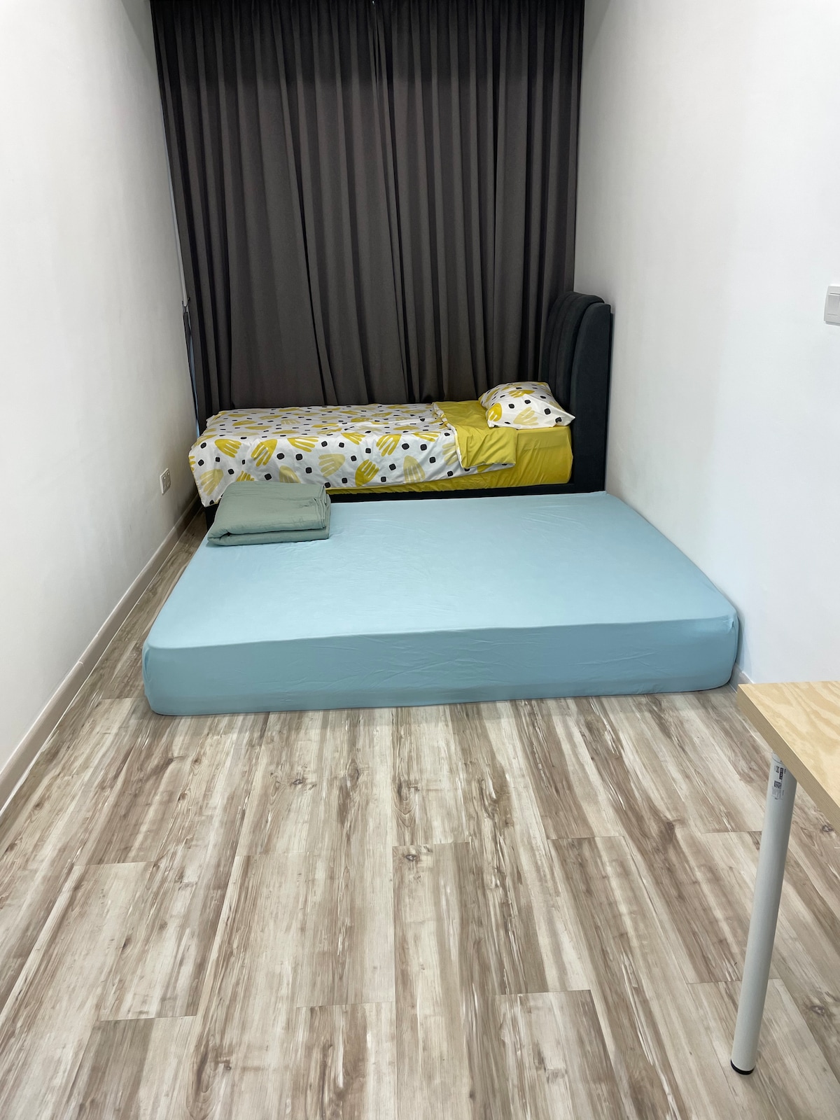 Დიდი ზომის ➕ერთადგილიანი საწოლი