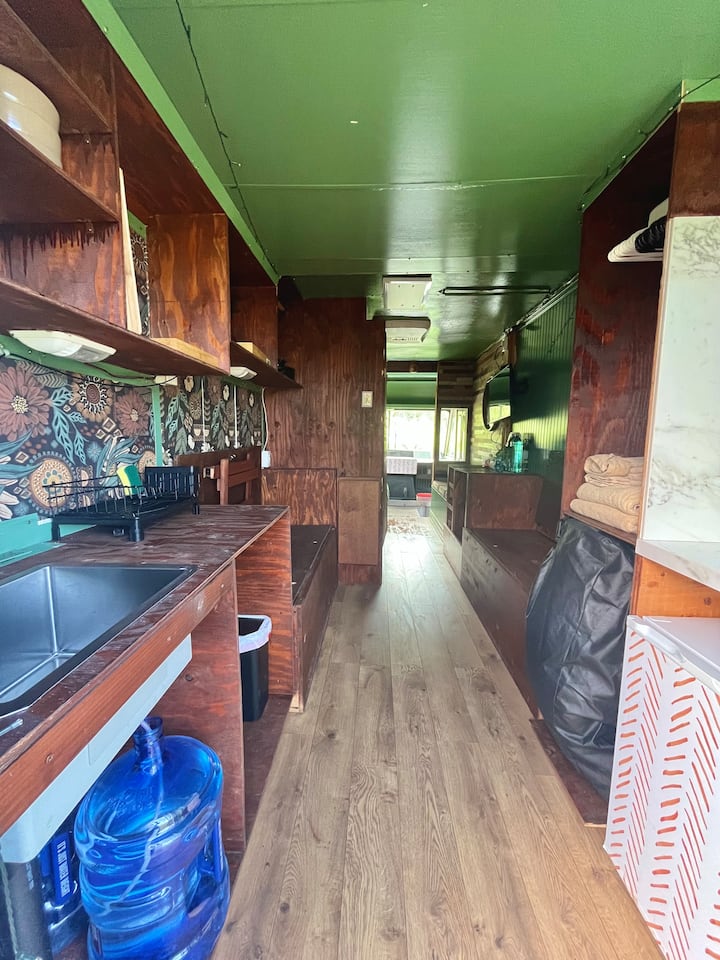 Rootz Wagon - North Shore Oahu