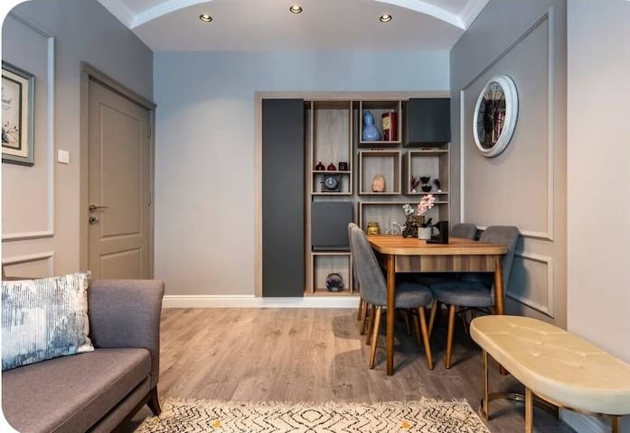 @3min walk to Metro&Tram&Seaside, 6mins to Taksim gallery image 2