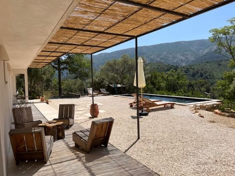 Mas du Marquis * Aix-en-Provence * Sainte Victoire