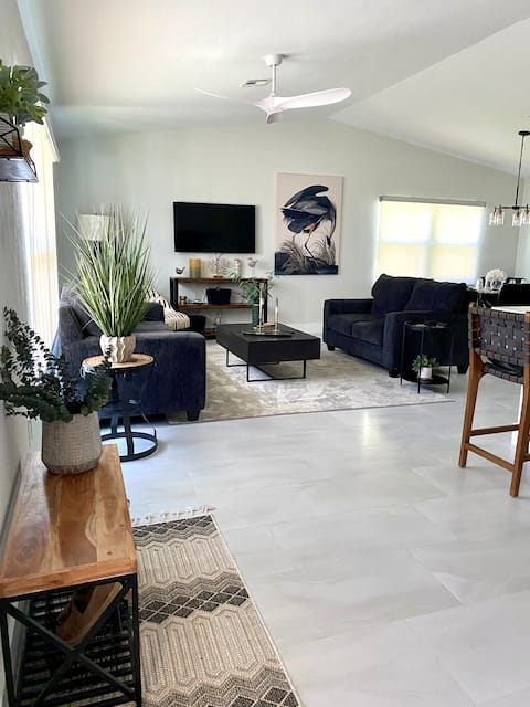 Popular Airbnb listing: Bonita Beach House-Minutes from Bonita Beaches! in Bonita Springs