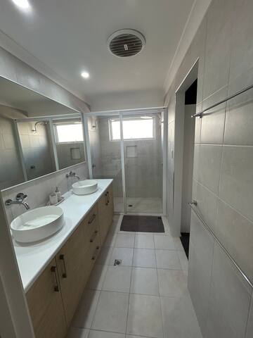 Shoresands Short Stay gallery image 5