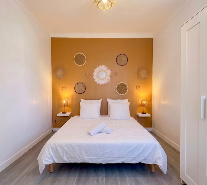 Doux Pavillon - La Canopée: 8min à Pied De La Gare - Clermont-Ferrand