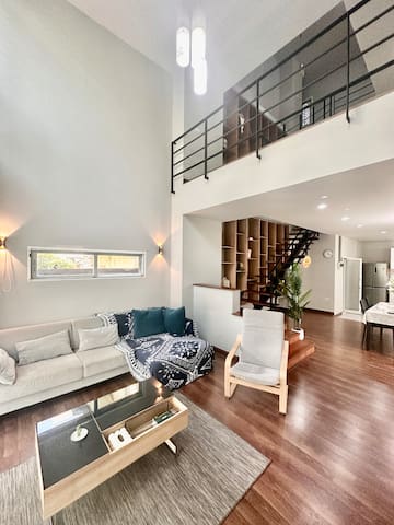 V1-Phrom Phong 4BD villa ,free parking,Sukhumvit