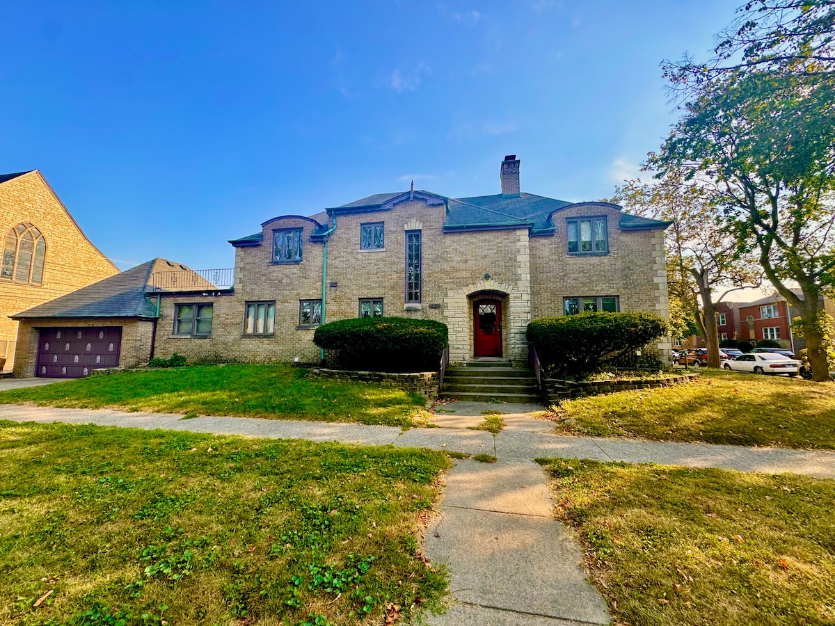 Urban Manor Casas en renta en Berwyn, Illinois, Estados Unidos Airbnb