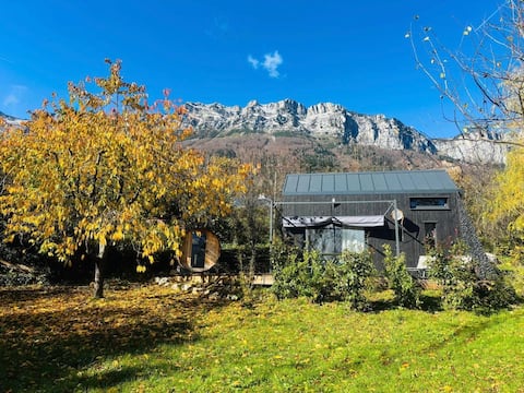 The "Ti'Nid" Private Sauna 
Small Charming Cottage