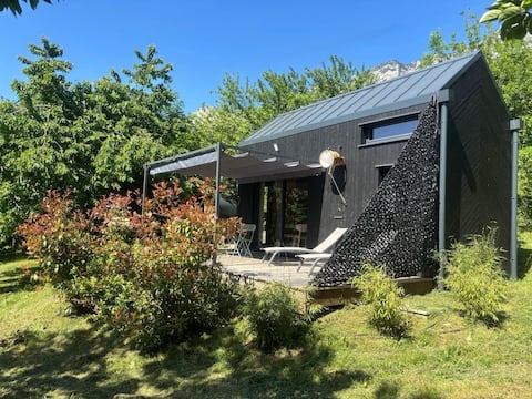 The "Ti'Nid" Private Sauna
Small Charming Cottage