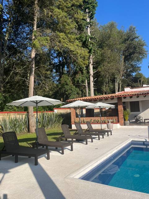 Casa Colibrí

@casacolibri_tenancingo