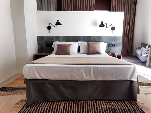 8 personas, Apartamento y Loft cerca del centro gallery image 3