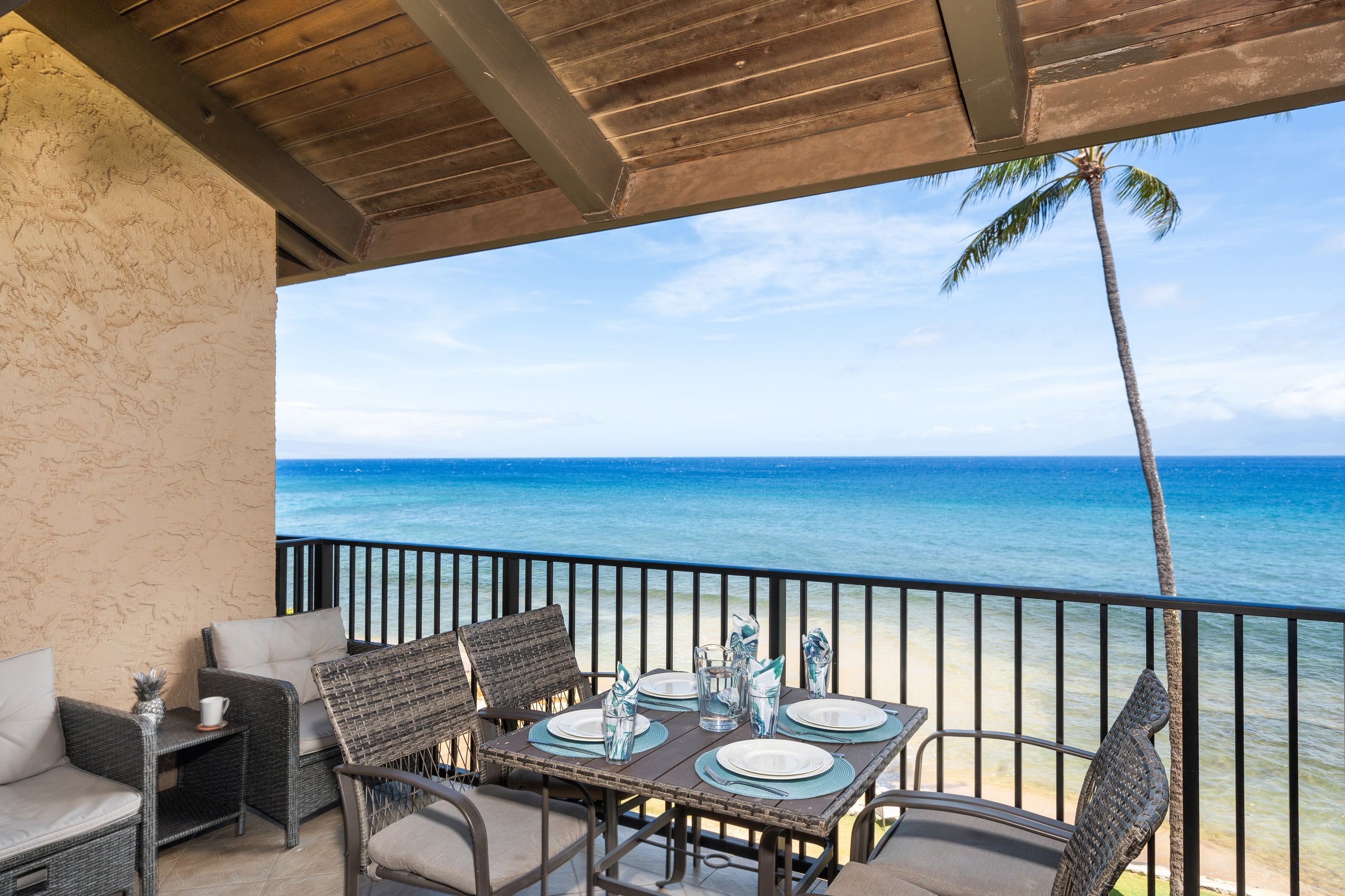 Condo in Lahaina · ★4.67 · 3 bedrooms · 4 beds · 3 baths - Image 1