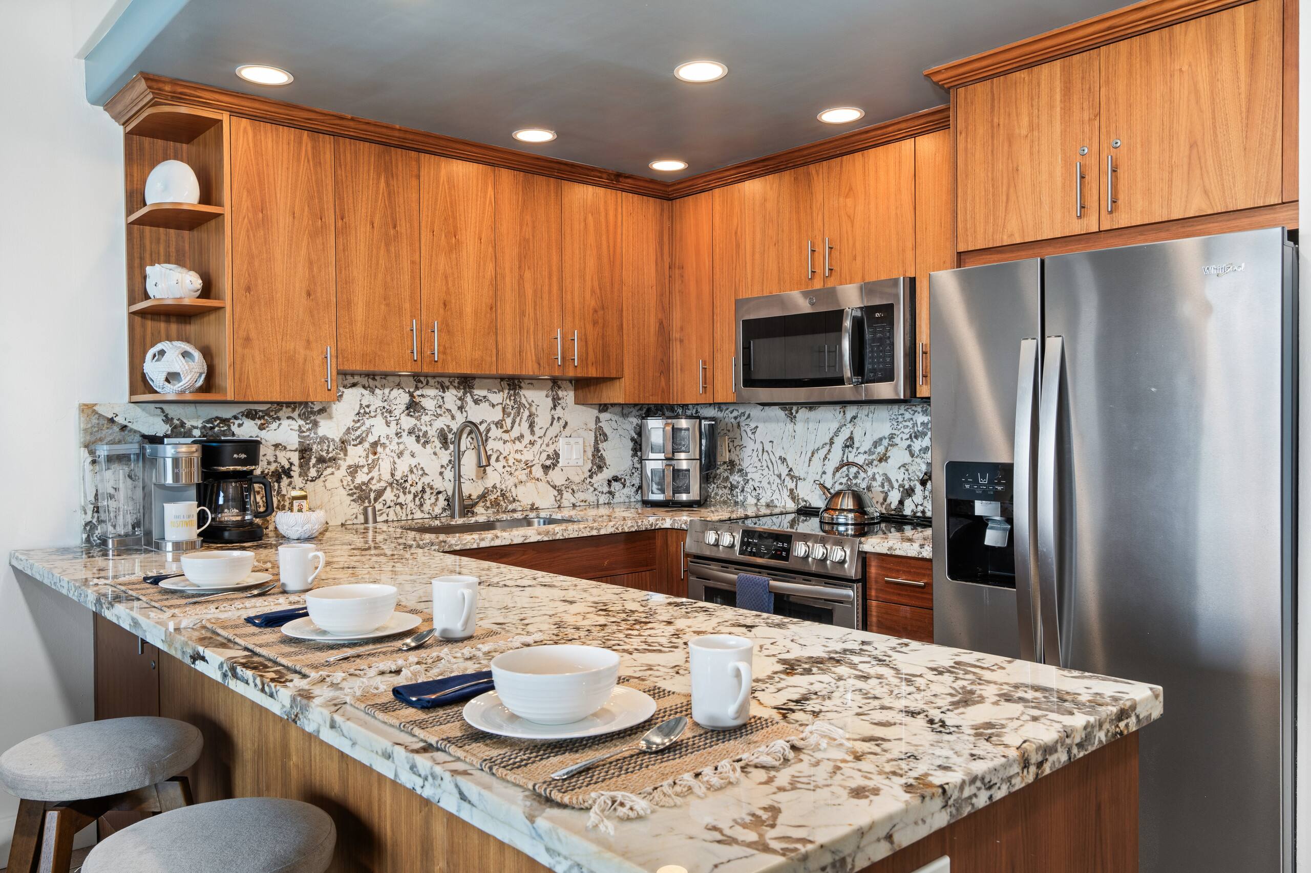 Condo in Lahaina · ★4.67 · 3 bedrooms · 4 beds · 3 baths - Image 24