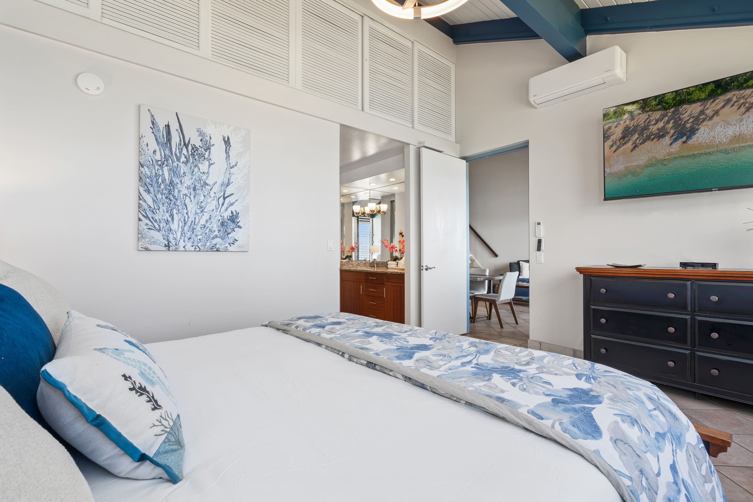 Condo in Lahaina · ★4.67 · 3 bedrooms · 4 beds · 3 baths - Image 30