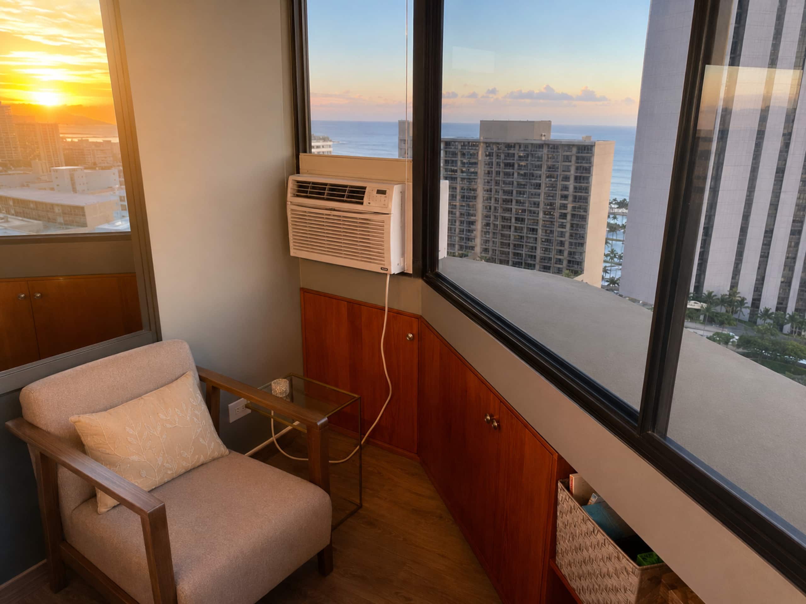 Condo in Honolulu · ★4.75 · 1 bedroom · 2 beds · 1 bath - Image 11