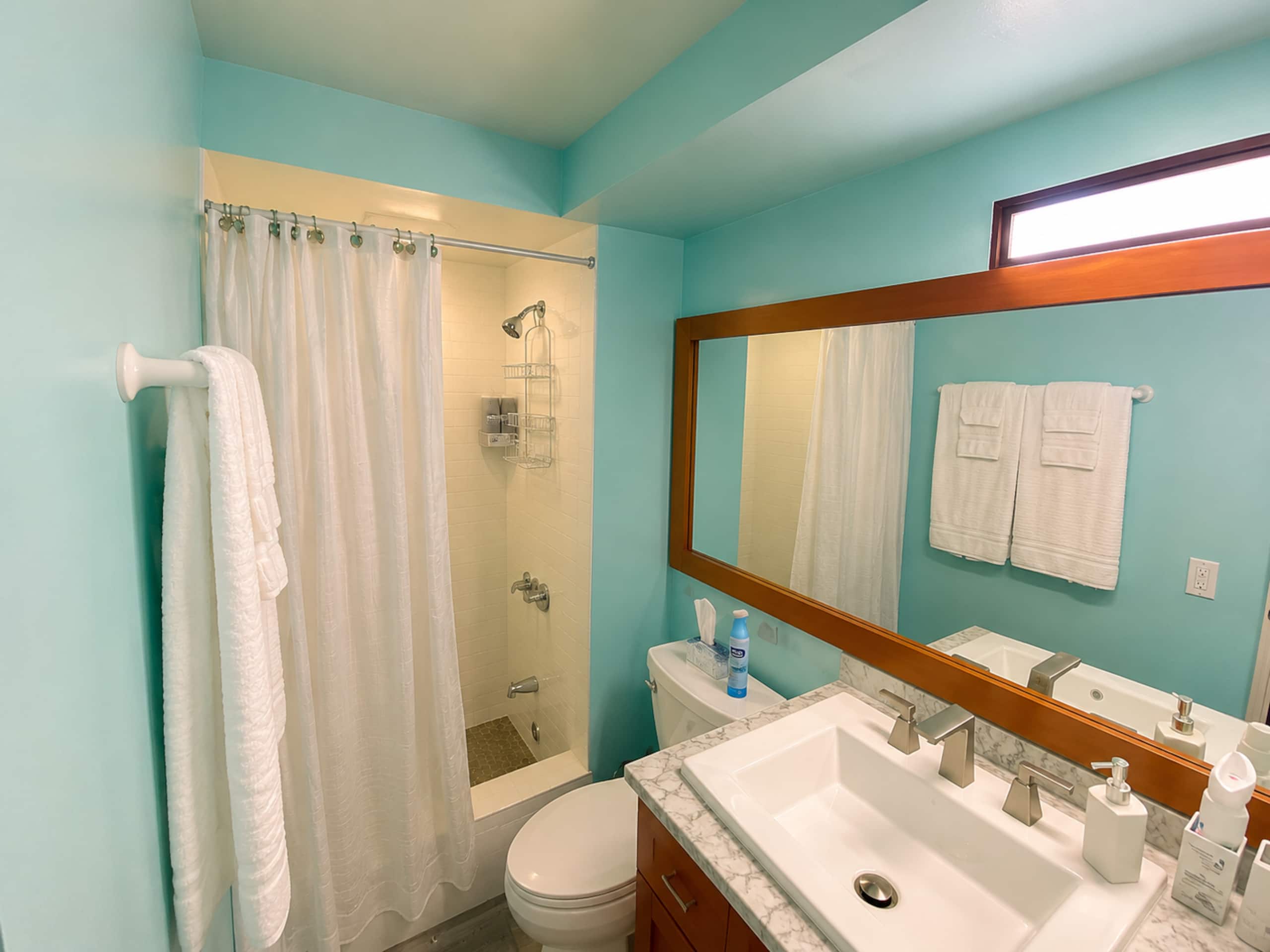 Condo in Honolulu · ★4.75 · 1 bedroom · 2 beds · 1 bath - Image 9