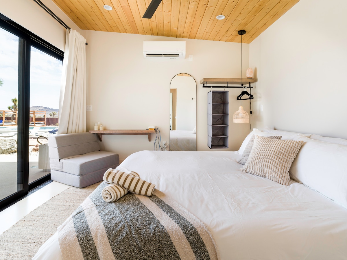 חדר שינה 1, בית 2 עם נוף. 