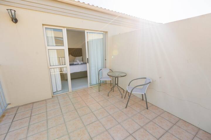 Bayside Terrace, 3 bedroom house Parklands gallery image 3