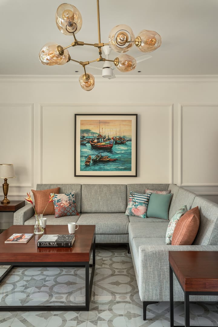 Living room image 5