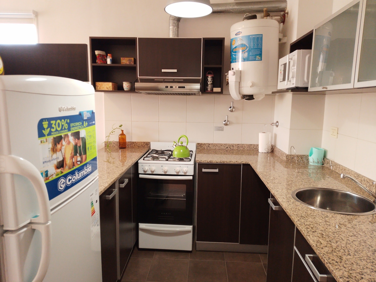 Departamento monoambiente con balcón en San Telmo