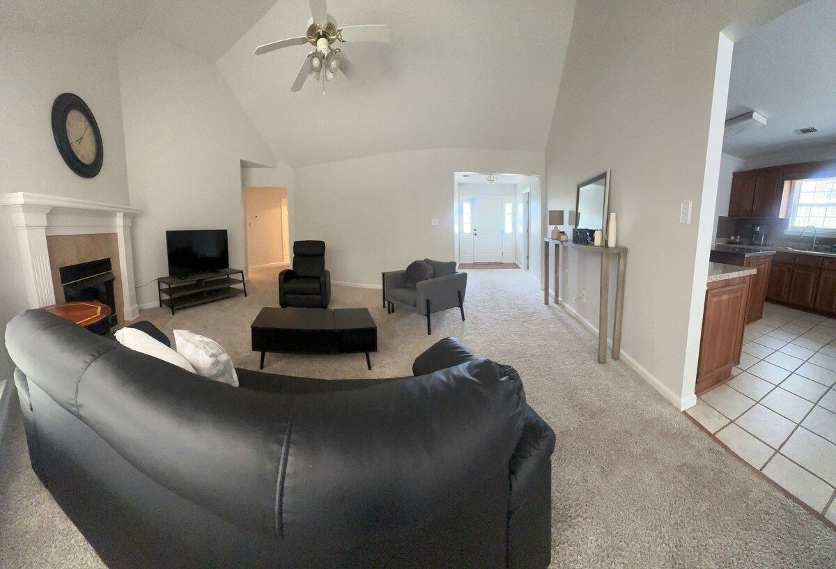 Successful Airbnb property: Mom’s Cozy House in Grovetown Available for TDYs! in Grovetown
