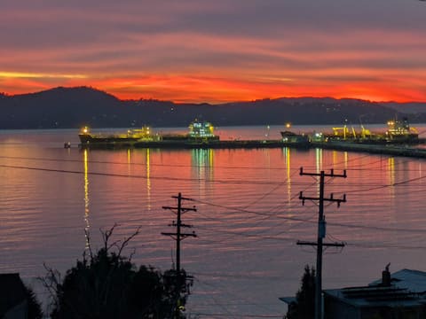 Quiet Waterfront Home w 3 Bridge & SF Bay Views!