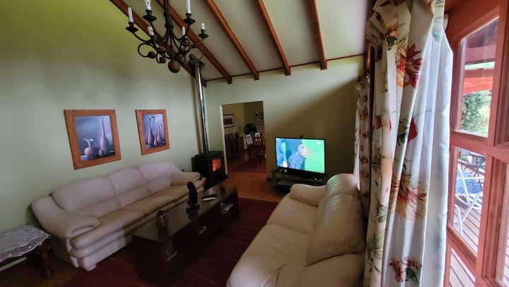 მისაღები ოთახი 1