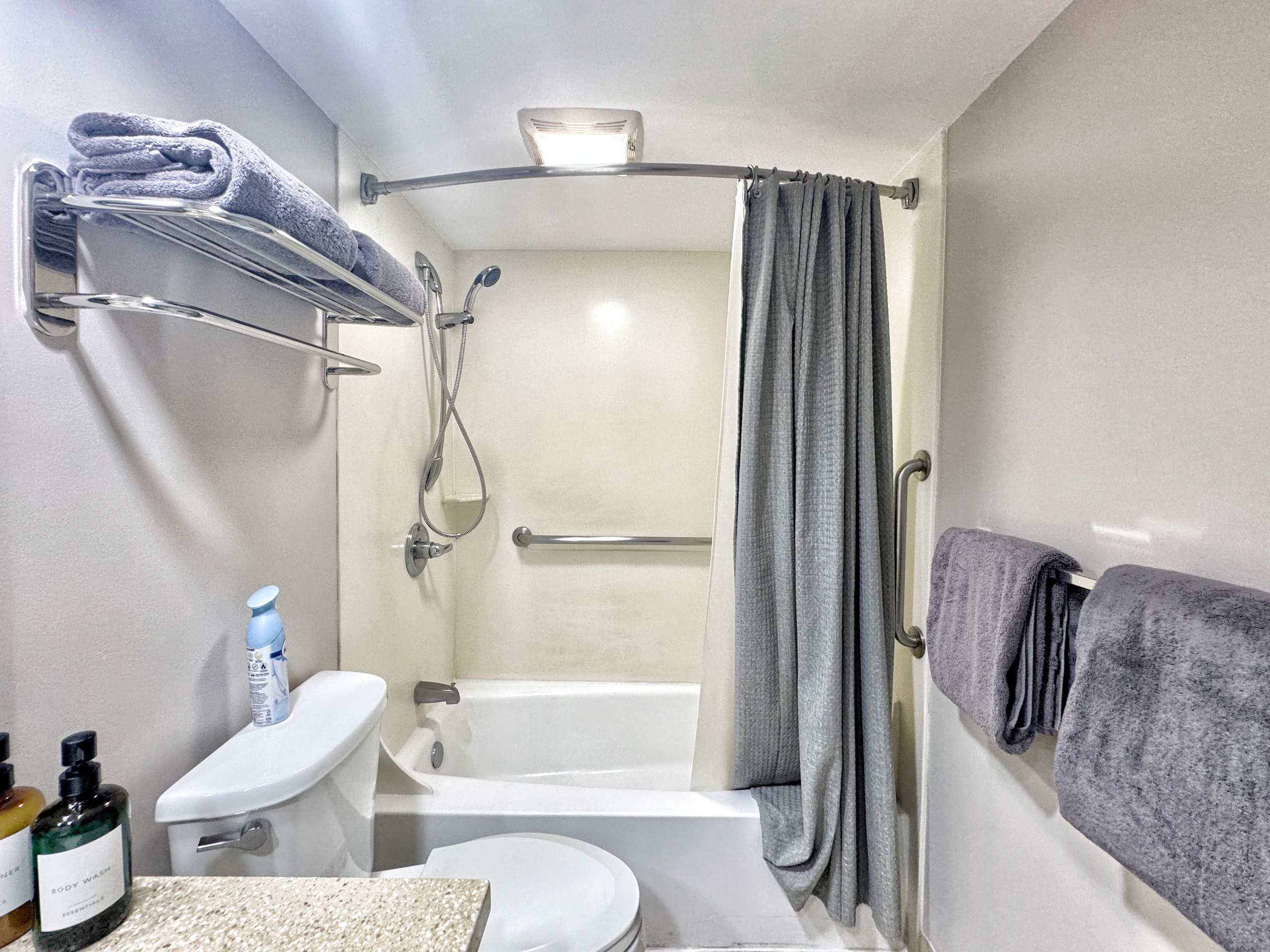 21F-Beautiful Waikiki  1BR-Near Beach~ - Image 29