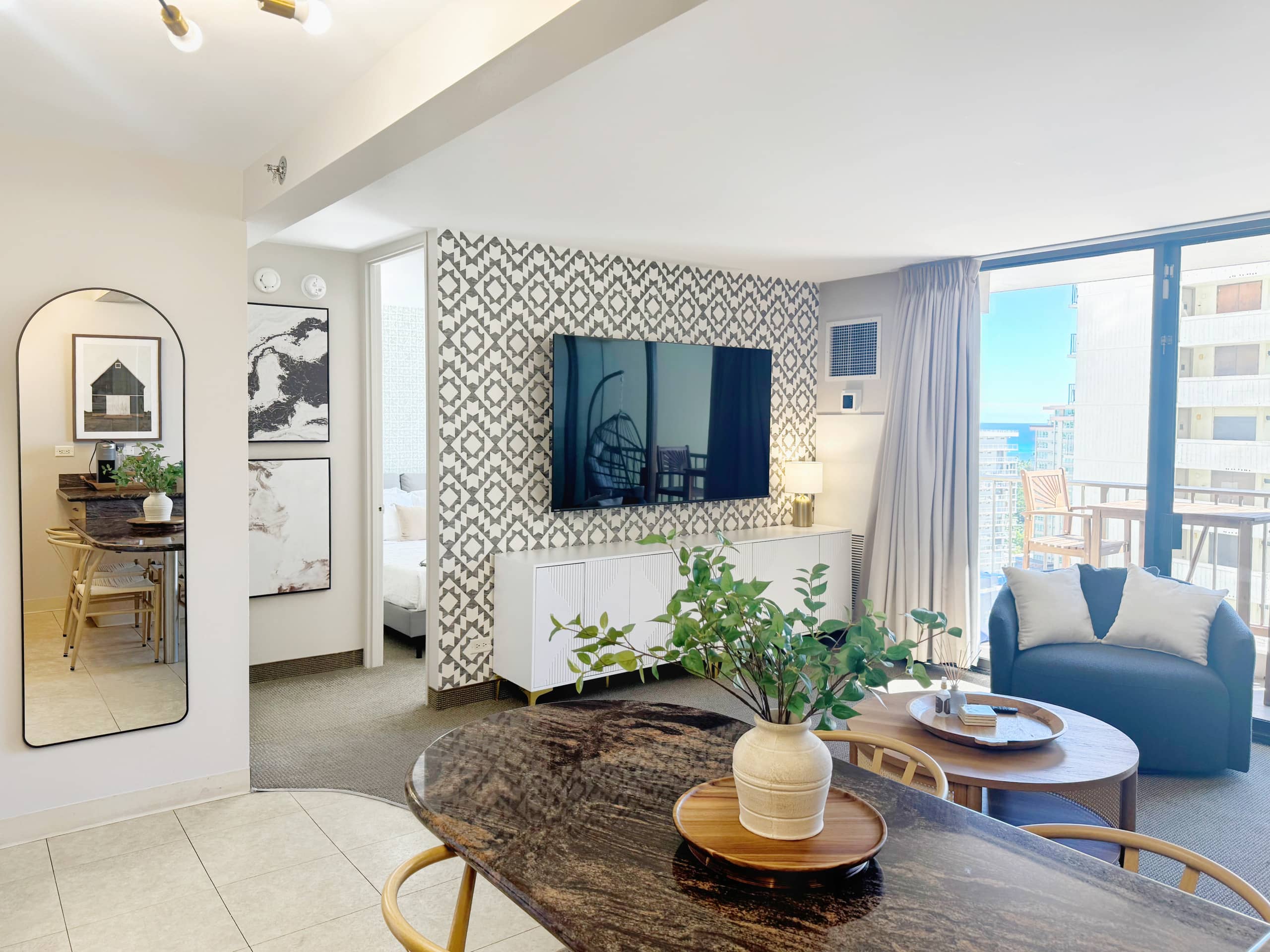 21F-Beautiful Waikiki  1BR-Near Beach~ - Image 9