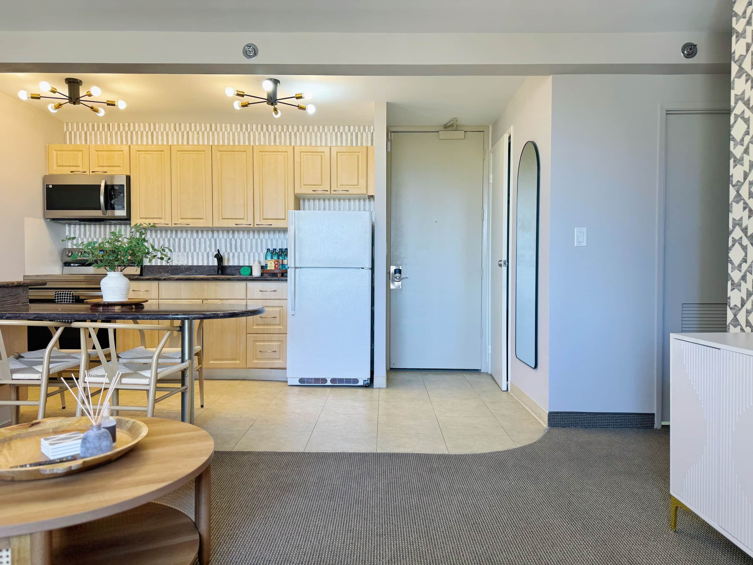 21F-Beautiful Waikiki  1BR-Near Beach~ - Image 10