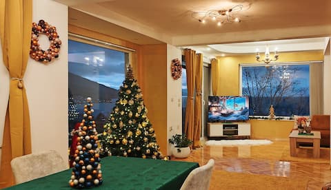 Villa Forest Paradise (De luxe suite over 150m2)