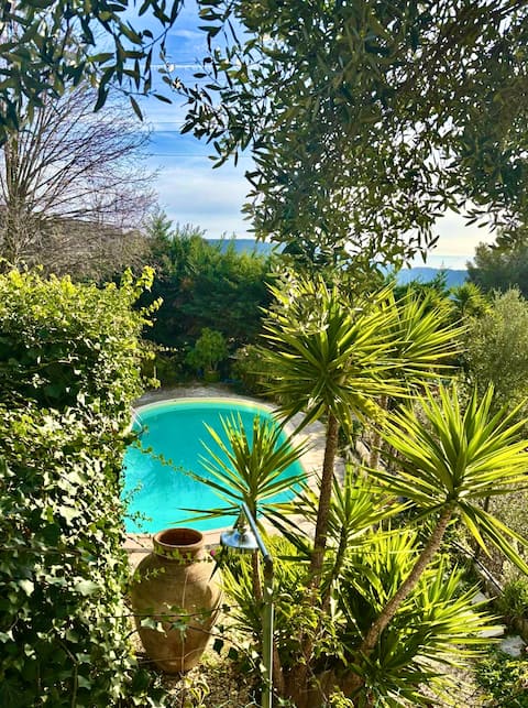 L'oasiverde: breathtaking sea view, private pool