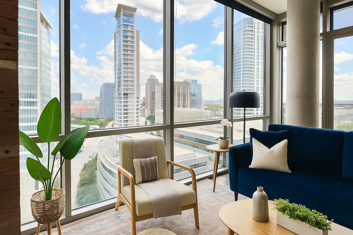 Successful Airbnb property: Victory Park, AAC, Stars, Mavs, Free Parking in Victory Park