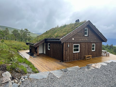 Modern cabin in the mountains, Sunndal