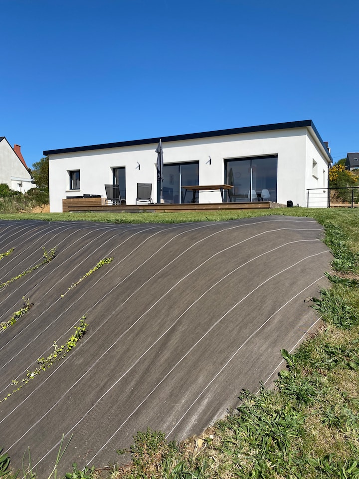 New house with panoramic sea view, 6 people in Crozon - Houses for Rent in  Crozon, Bretagne, France - Airbnb
