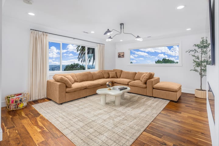 4bdr/4ba Luxe Home In The Hills W/ Bay Area Views - Oakland, CA
