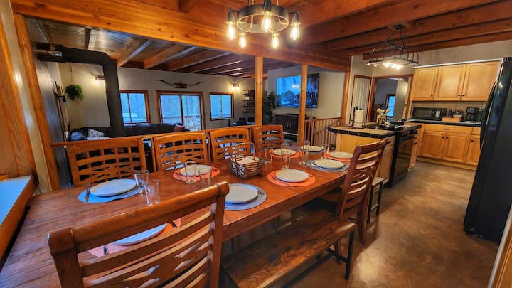 Dining room · Open to the great room