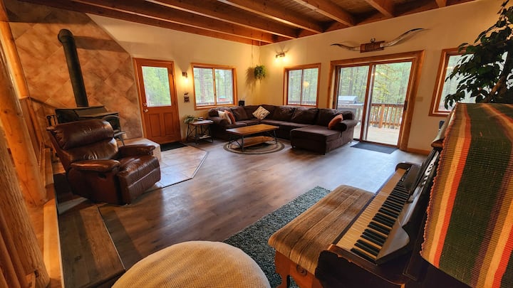 Living room · Space to spread out