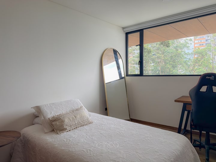 غرفة النوم 2