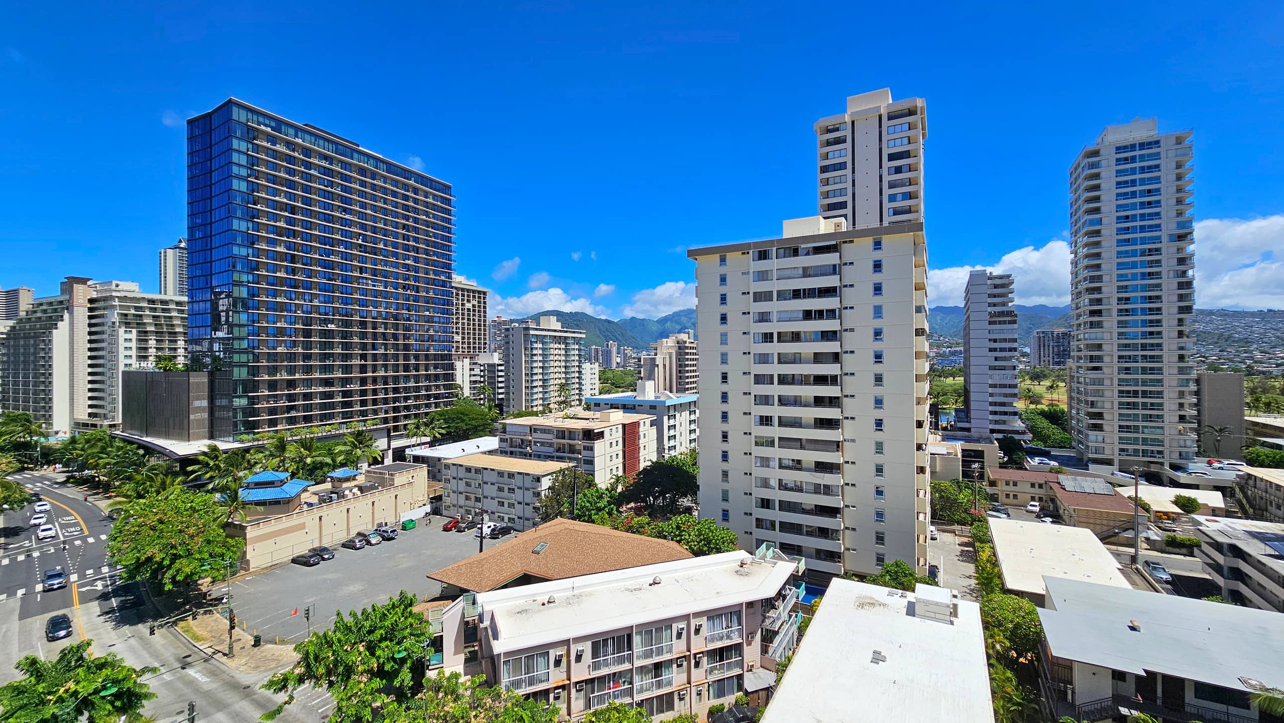 BMB 1204 Ideal Hawaiian retreat ½Block to Beaches - Image 36