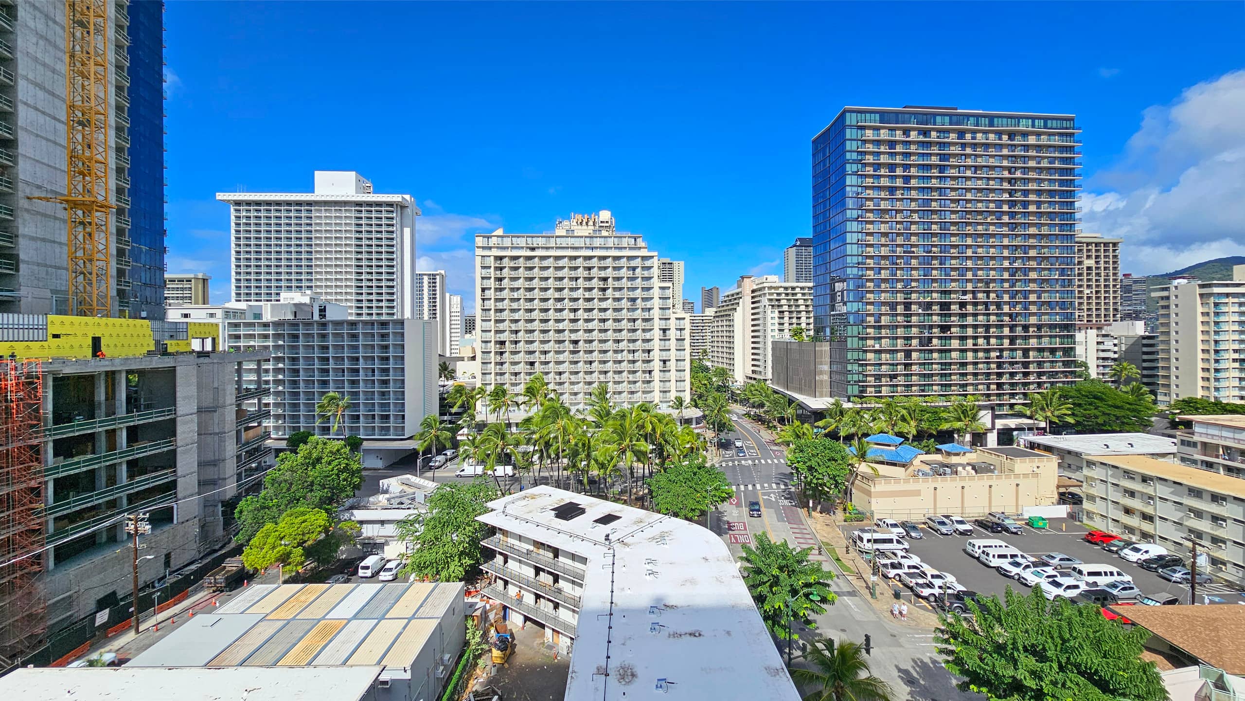 BMB 1204 Ideal Hawaiian retreat ½Block to Beaches - Image 37