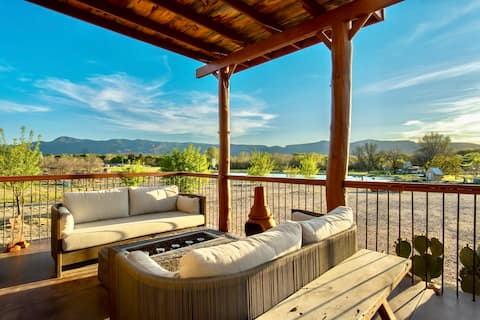 Hacienda Little Fox
Camp Verde Ranch Retreat