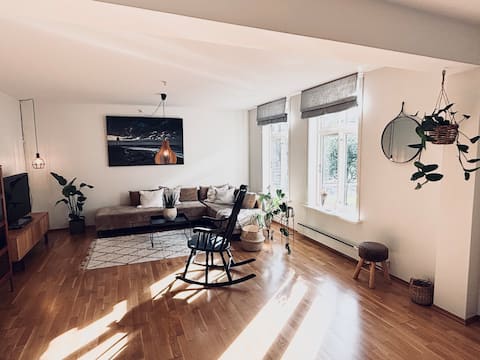 Popular Airbnb listing: Spacious and bright apartment in the city in Haugesund