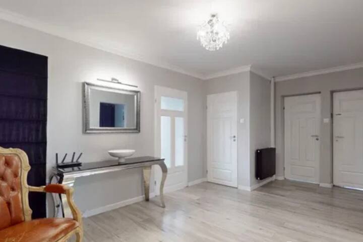 Upstairs of the house - 100 meters!