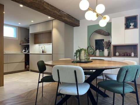 The Triplex on the Quay